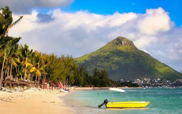 photos/ile-maurice-voyage-vacances-plages.jpg