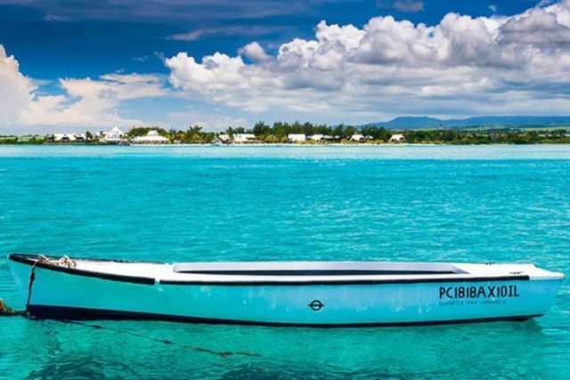 photos/mahebourg-baie-ile-maurice.jpg