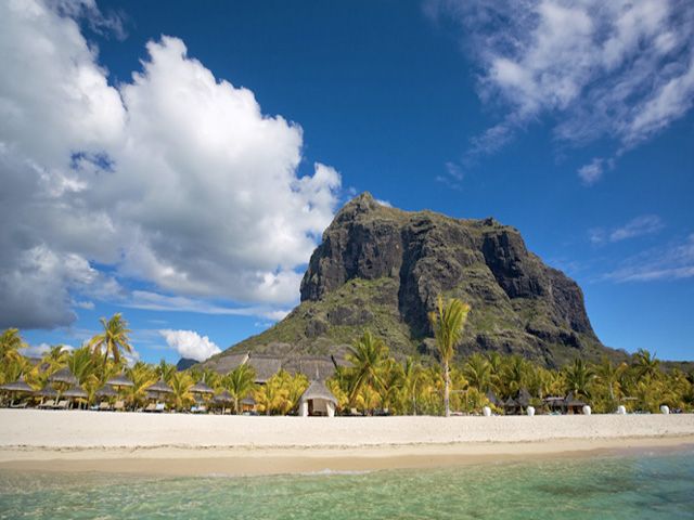 photos/plage-morne-ile-maurice.jpg