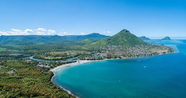 photos/village-tamarin-ile-maurice-vacances.jpg
